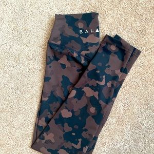 Balance Athletica Camo Leggings, ascend pants base camp